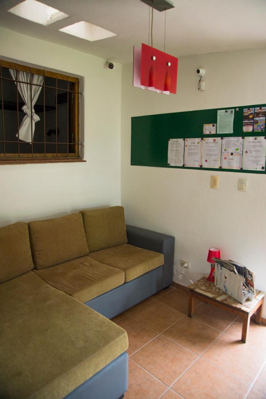 Feliza Hostel Villa Carlos Paz Kültér fotó